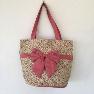 Vintage Naraya fabric quilted picnic floral tote